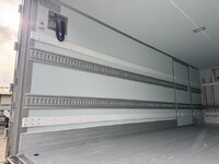 日野レンジャー冷凍車（冷蔵車）中型（4t）[写真12]