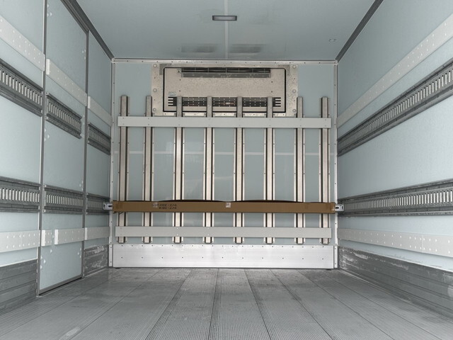 日野レンジャー冷凍車（冷蔵車）中型（4t）[写真14]