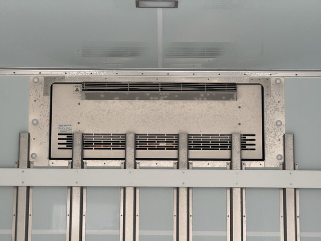 日野レンジャー冷凍車（冷蔵車）中型（4t）[写真15]