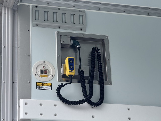 日野レンジャー冷凍車（冷蔵車）中型（4t）[写真20]