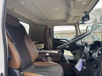 日野レンジャー冷凍車（冷蔵車）中型（4t）[写真22]