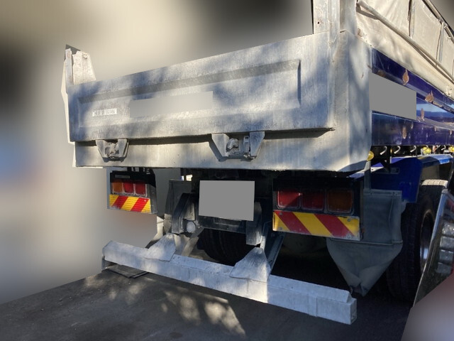 いすゞギガダンプ大型（10t）[写真02]