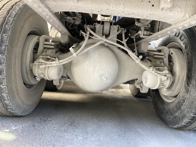 いすゞギガダンプ大型（10t）[写真21]