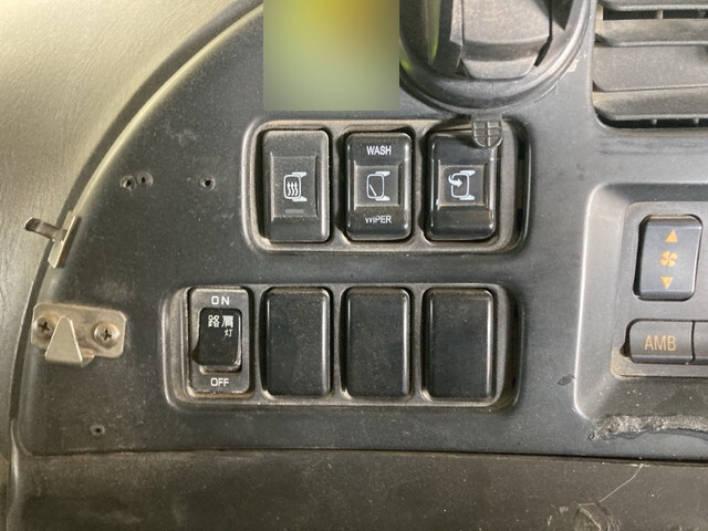 いすゞギガダンプ大型（10t）[写真34]