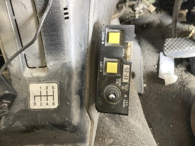 いすゞギガダンプ大型（10t）[写真36]