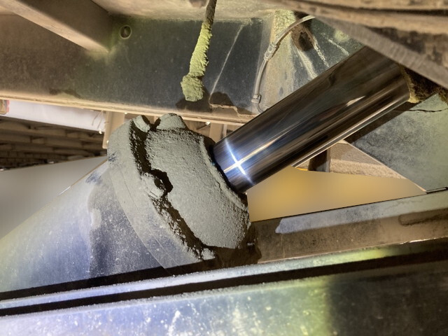 いすゞギガダンプ大型（10t）[写真09]