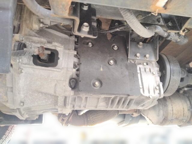 いすゞエルフ平ボディ小型（2t・3t）[写真18]