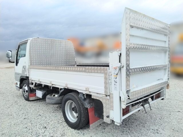 いすゞエルフ平ボディ小型（2t・3t）[写真02]