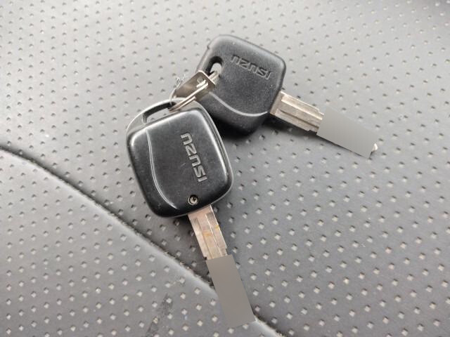 いすゞエルフ平ボディ小型（2t・3t）[写真38]