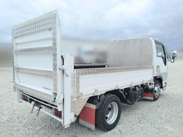 いすゞエルフ平ボディ小型（2t・3t）[写真04]