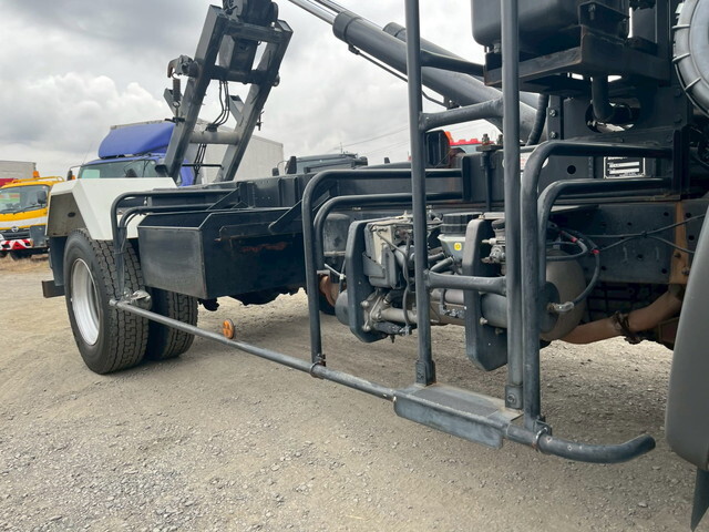 日野レンジャーコンテナ専用車中型（4t）[写真23]