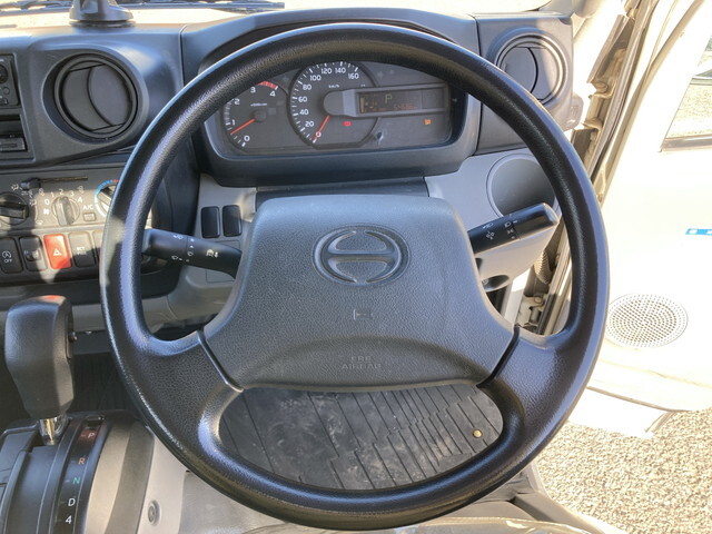 日野デュトロクレーン4段小型（2t・3t）[写真35]