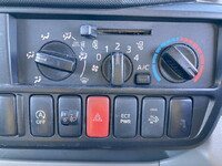 日野デュトロクレーン4段小型（2t・3t）[写真40]