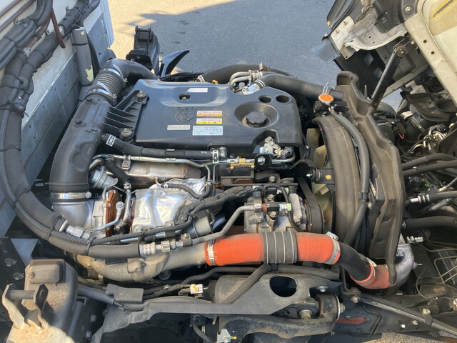 いすゞエルフ冷凍車（冷蔵車）小型（2t・3t）[写真27]