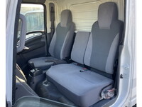 いすゞエルフ冷凍車（冷蔵車）小型（2t・3t）[写真31]