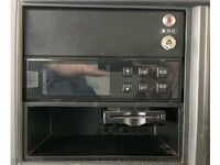 いすゞエルフ冷凍車（冷蔵車）小型（2t・3t）[写真37]