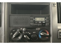 いすゞエルフ冷凍車（冷蔵車）小型（2t・3t）[写真38]