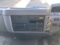 三菱ふそうファイターセーフティクレーン4段増トン（6t・8t）[写真39]