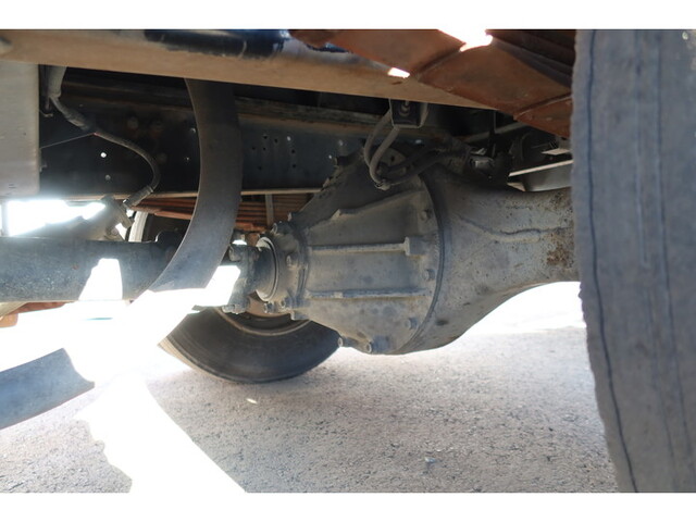 いすゞフォワードパッカー車（塵芥車）中型（4t）[写真25]