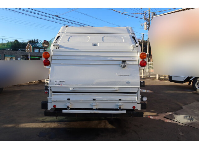 いすゞフォワードパッカー車（塵芥車）中型（4t）[写真05]