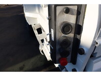 いすゞフォワードパッカー車（塵芥車）中型（4t）[写真10]