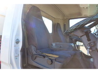 三菱ふそうファイタークレーン4段増トン（6t・8t）[写真35]