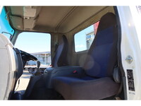 三菱ふそうファイタークレーン4段増トン（6t・8t）[写真41]