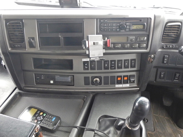 日野プロフィアダンプ大型（10t）[写真22]