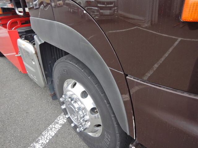 日野プロフィアダンプ大型（10t）[写真23]