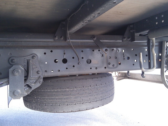 いすゞエルフアルミバン小型（2t・3t）[写真11]