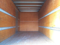 いすゞエルフアルミバン小型（2t・3t）[写真16]