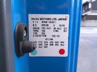 いすゞエルフアルミバン小型（2t・3t）[写真33]