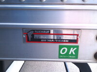 いすゞエルフアルミバン小型（2t・3t）[写真09]