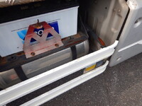 UDトラックスクオントレーラーヘッド（トラクターヘッド）大型（10t）[写真36]