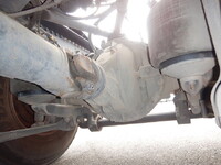 UDトラックスクオントレーラーヘッド（トラクターヘッド）大型（10t）[写真08]