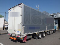 いすゞギガアルミウイング大型（10t）[写真05]