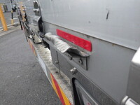 日野プロフィア平ボディ大型（10t）[写真16]