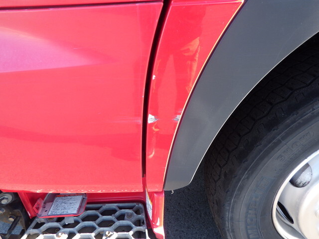 日野プロフィア平ボディ大型（10t）[写真22]