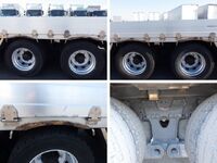 日野プロフィア平ボディ大型（10t）[写真35]