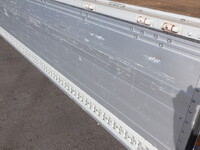 いすゞフォワードアルミウイング中型（4t）[写真17]