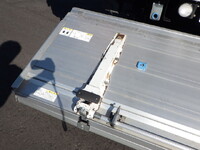 いすゞフォワードアルミウイング中型（4t）[写真26]