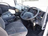 いすゞフォワードアルミウイング中型（4t）[写真39]