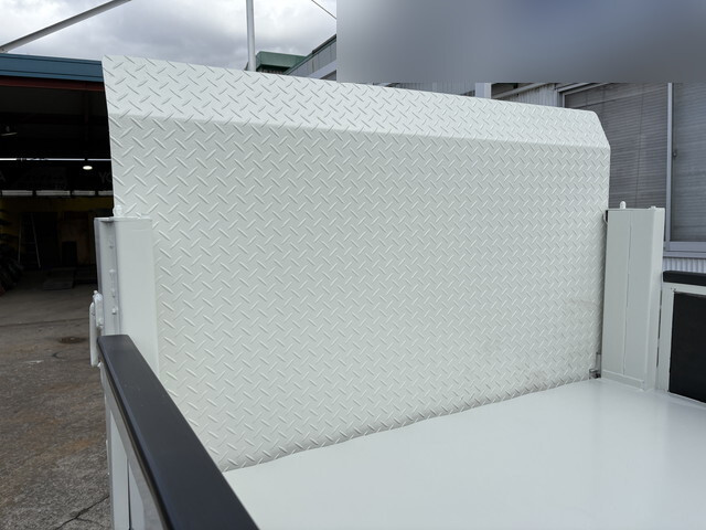 日野デュトロ平ボディ小型（2t・3t）[写真22]