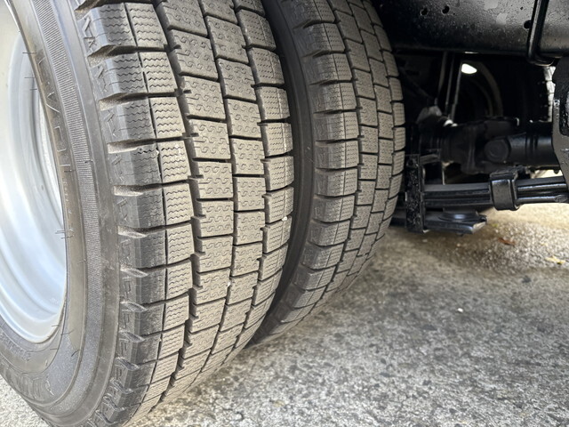 日野デュトロ平ボディ小型（2t・3t）[写真26]