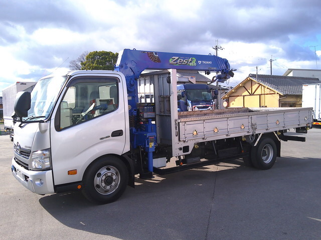 日野デュトロクレーン5段小型（2t・3t）[写真03]