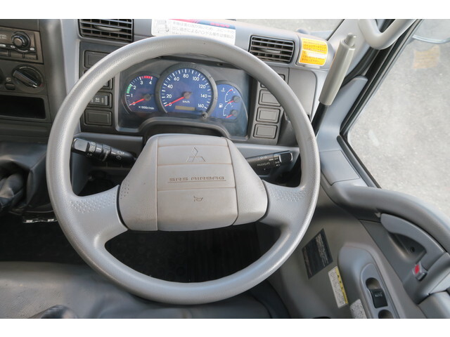 三菱ふそうキャンター高所作業車小型（2t・3t）[写真28]