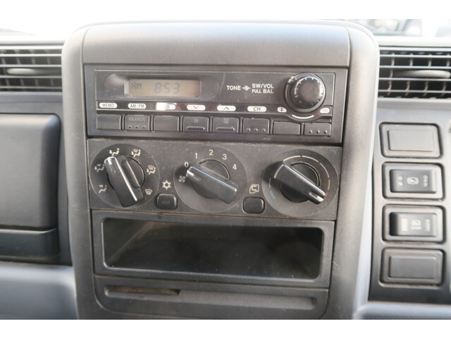 三菱ふそうキャンター高所作業車小型（2t・3t）[写真29]