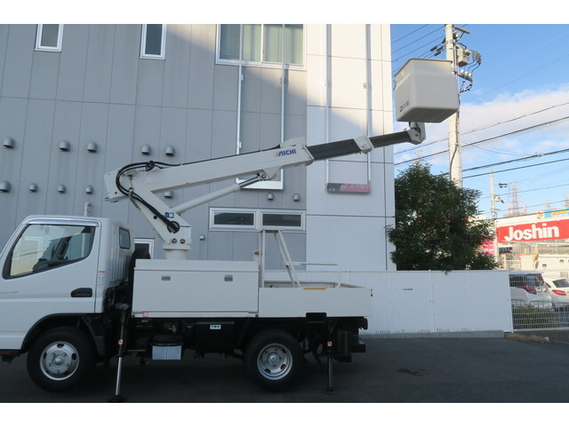 三菱ふそうキャンター高所作業車小型（2t・3t）[写真05]