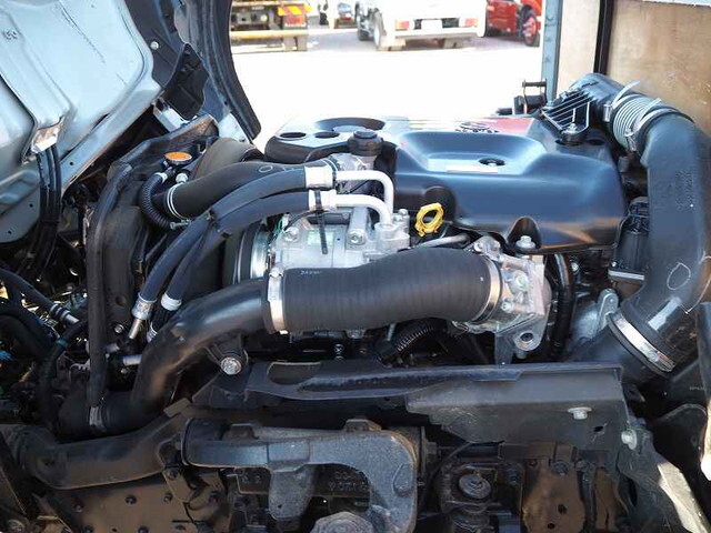 いすゞエルフ平ボディ小型（2t・3t）[写真20]