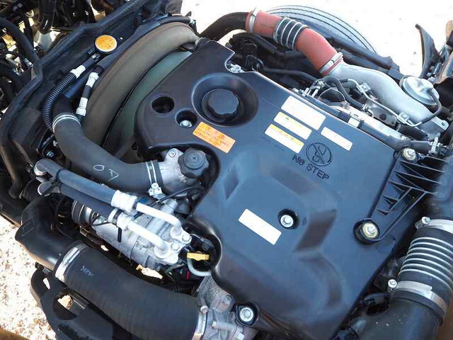 いすゞエルフ平ボディ小型（2t・3t）[写真21]